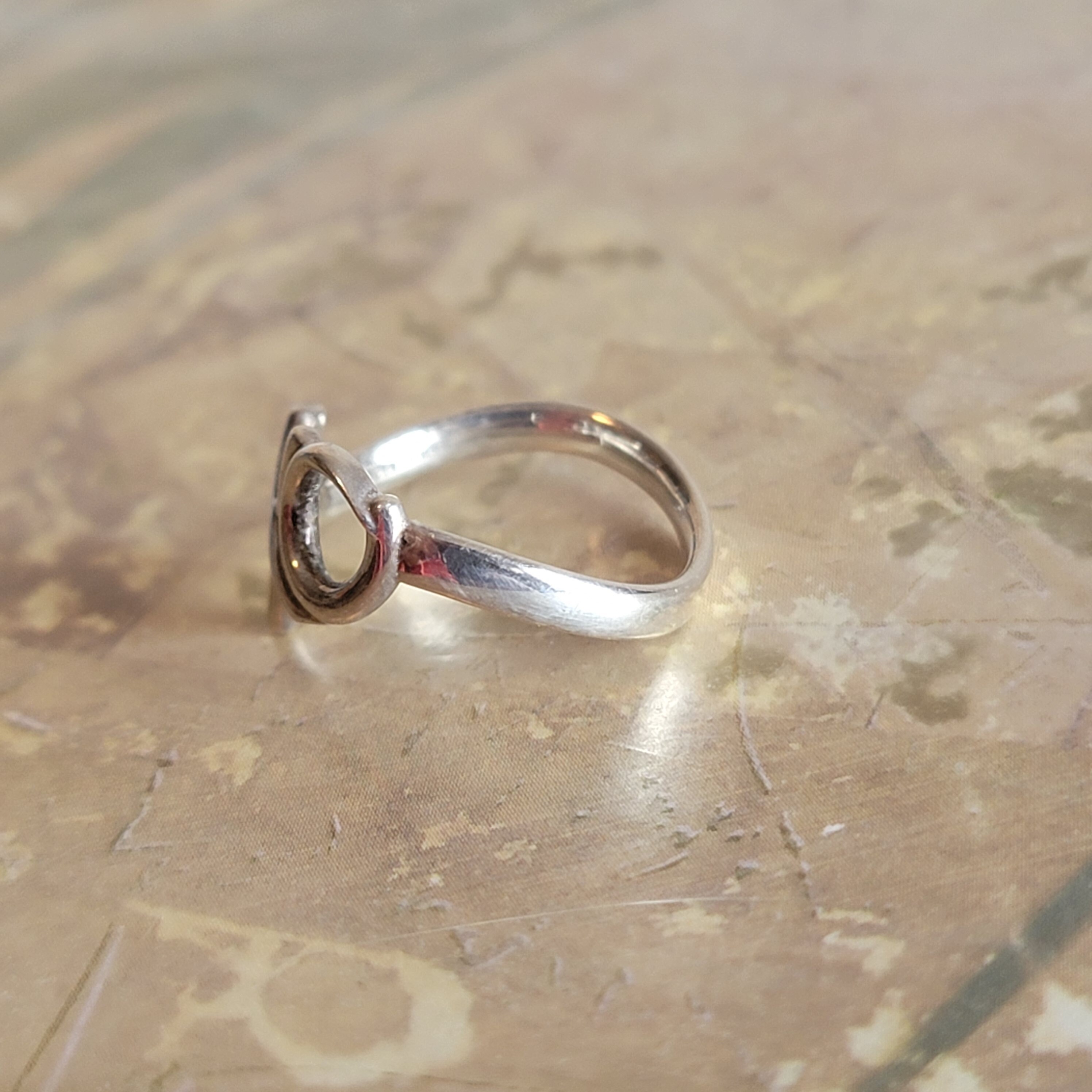 Vintage Tiffany & Co Paloma Picasso Sterling Silver XO Ring Size 6