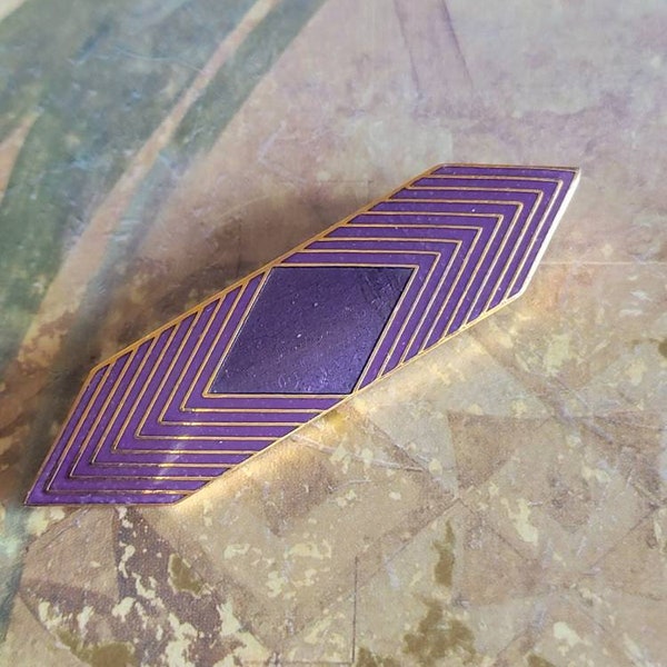 Vintage Isle of Skye Gold Tone Metal and Two Tone Purple Enamel Brooch or Pin