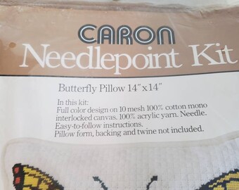 Kit Broderie Caron Hallmark - Papillons - Laine - Vintage 1977 - 5x7 Pouces - Neuf