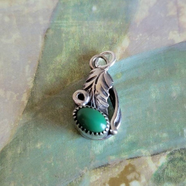 Vintage Hand Made Navajo Yazzie Sterling Silver and Green Stone Native American Pendant 925 Signed