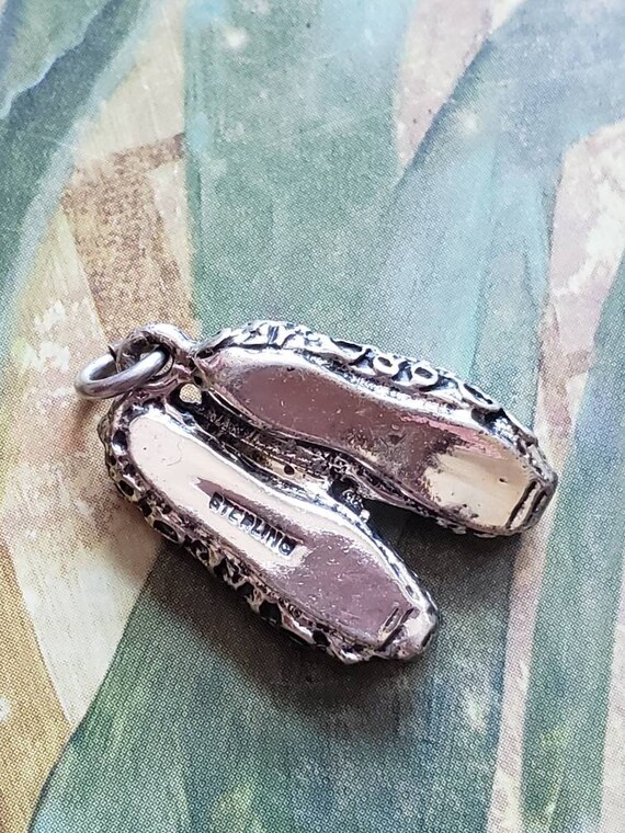 Vintage Sterling Silver Ballet Slippers Pendant - image 5