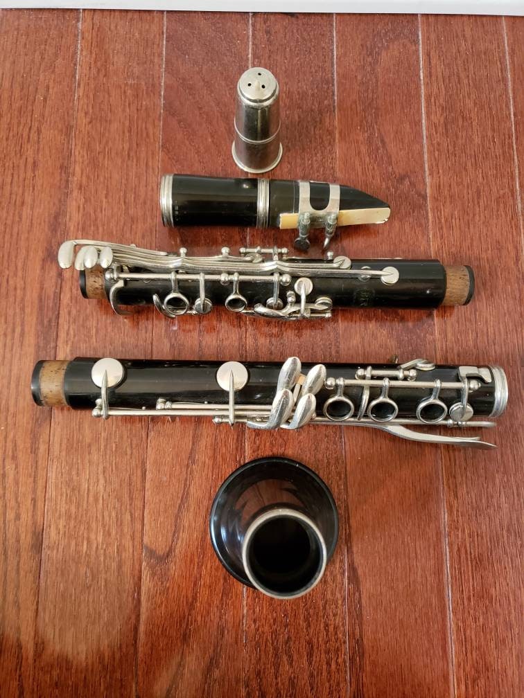 Vintage Bundy Resonite Made by Selmer Clarinet Woodwind Musical