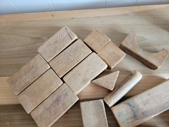 Vintage Holgate Wood Wooden Toy Building Blocks Train Locomotive
