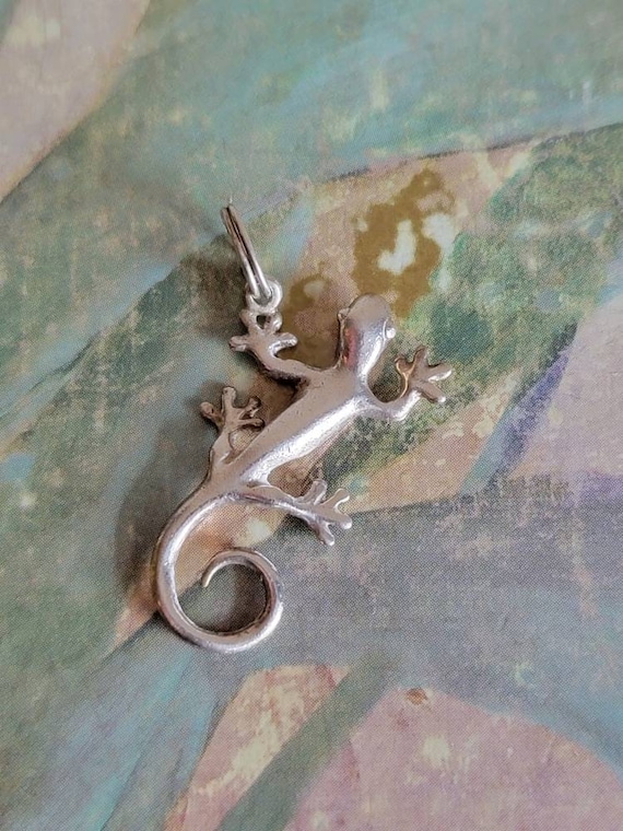 Vintage Sterling Silver Lizard Pendant 1990s - image 1