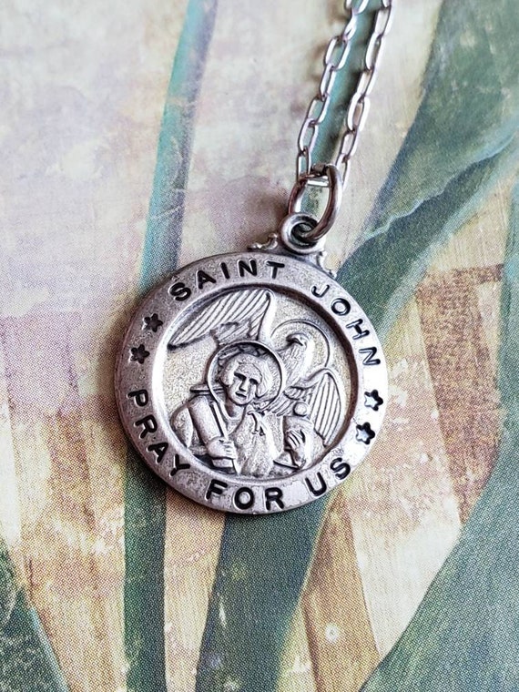Pendentif Médaille Ancien Christ Gravé - Collier Vintage Argenté Patiné Unisexe