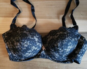 Vintage Lilyette Black Lace Bra: 1950s Padded Underwire, Size 36/37 A