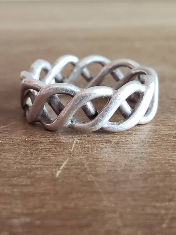 Vintage Sterling Silver Celtic Knot Band Ring Uni… - image 2