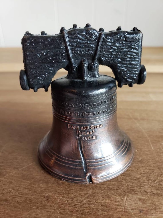 アンティーク雑貨 Vintage Liberty Bell Vintage Liberty Bell Souvenir Pennsylvania 1970s Clapper - Etsy
