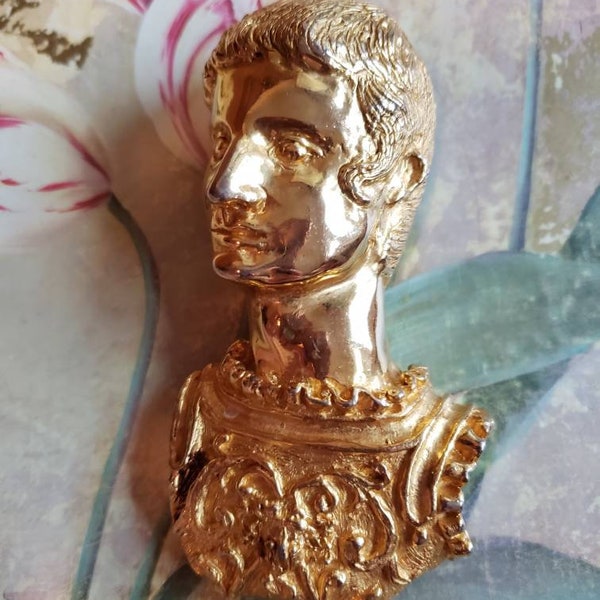 Vintage Judith Leiber Large Brooch Pin Roman Soldier Caesar Signed Gold Tone Metal Statement Piece