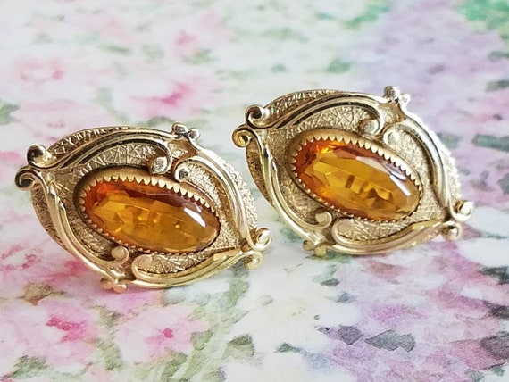 Vintage Whiting and Davis Clip on Earrings Ladies Accessory 1960s