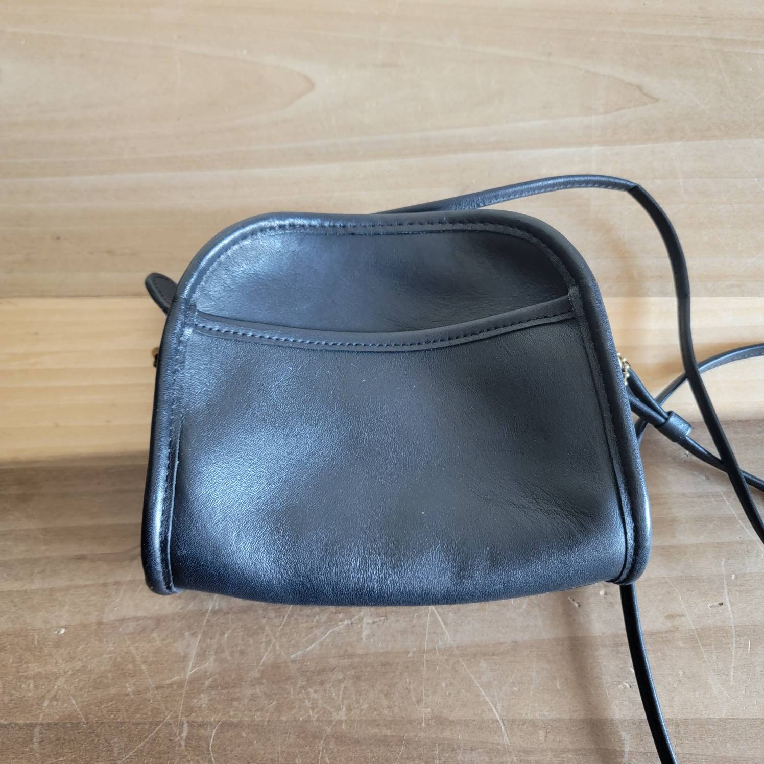 Vintage Small Coach Black Leather Crossbody Bag Pocketbook Handbag