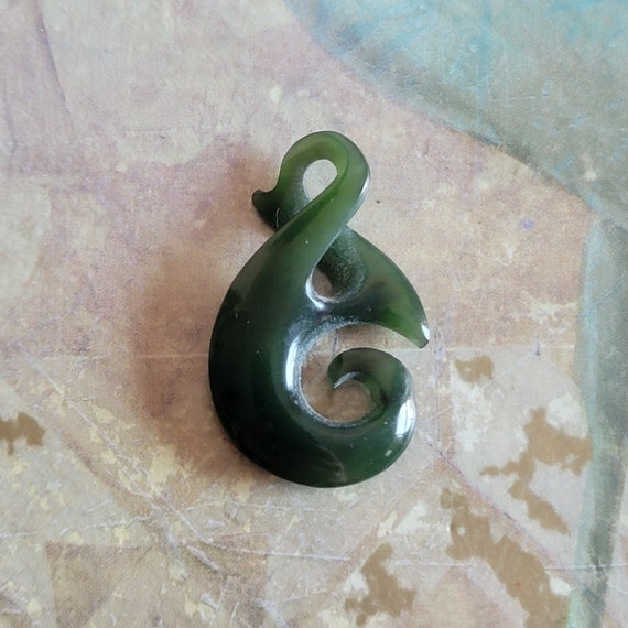 Vintage Hand Carved Jade Hook Pendant - image 8