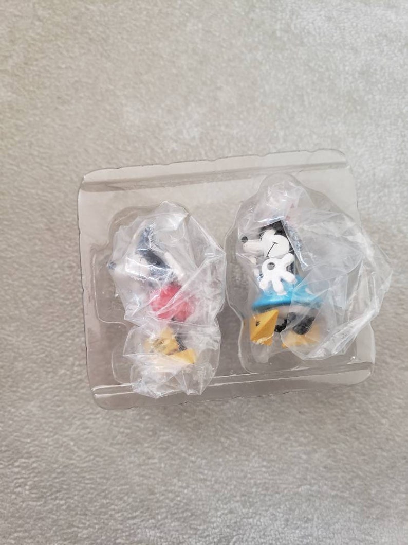 Ornament Original Box 2000 Wood and Cord Vintage Hallmark Keepsake Ornament Christmas Mickey and Minnie Mouse Mickey /& Co