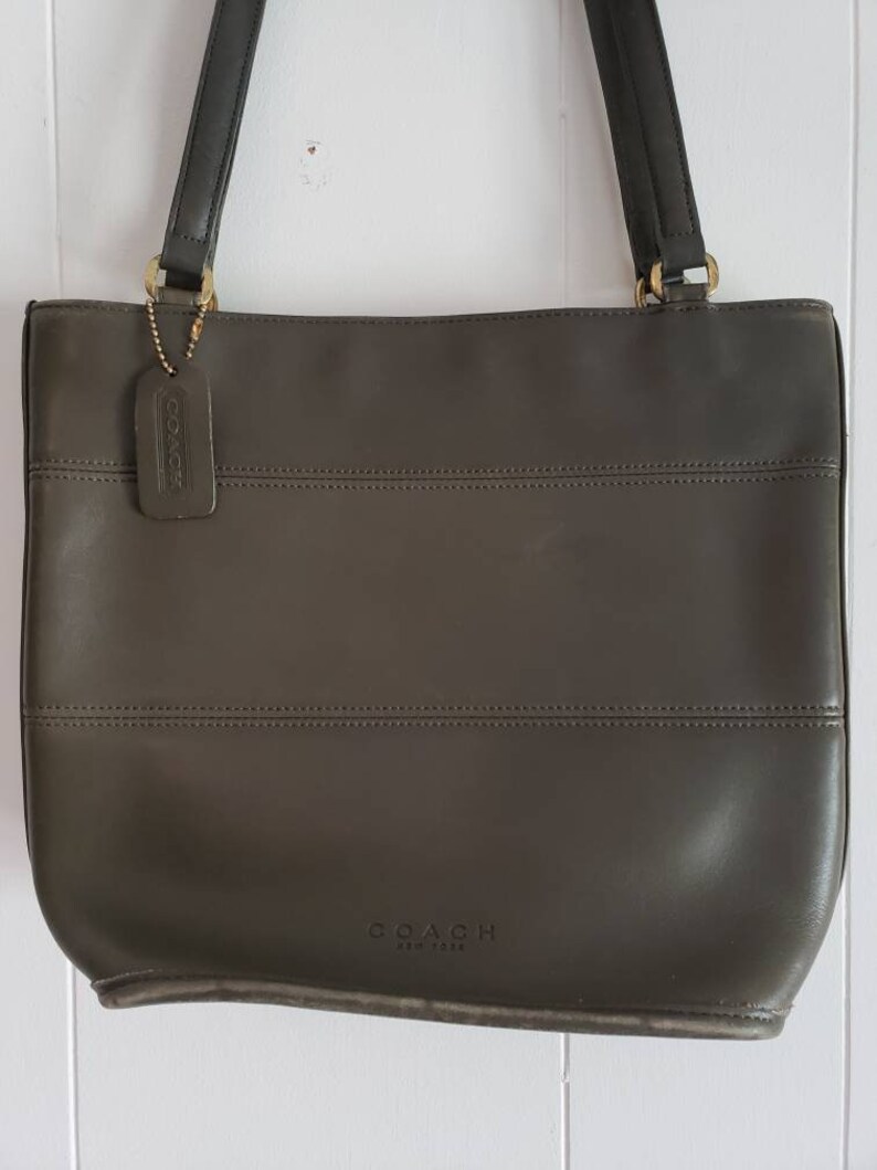 coach medium shoulder bag