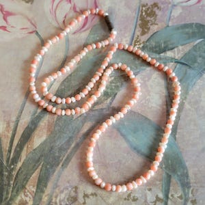 Vintage Coral and Freshwater Pearl Bead Beaded Necklace