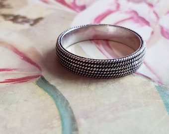 Vintage Sterling Silver 925 Band Ring 1980s Twist Rope Ring Repeating Pattern Wedding Band