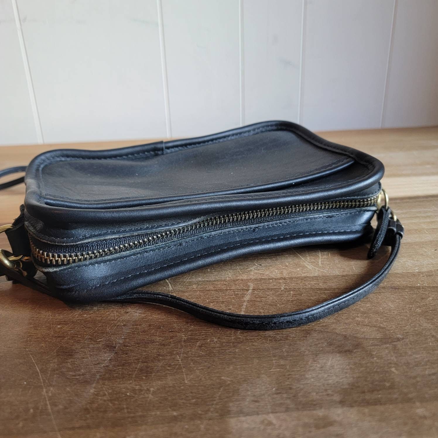 バッグ New Vintage Coach Cabin Bag Small Black Vintage Small Coach Black Leather Crossbody Bag Pocketbook