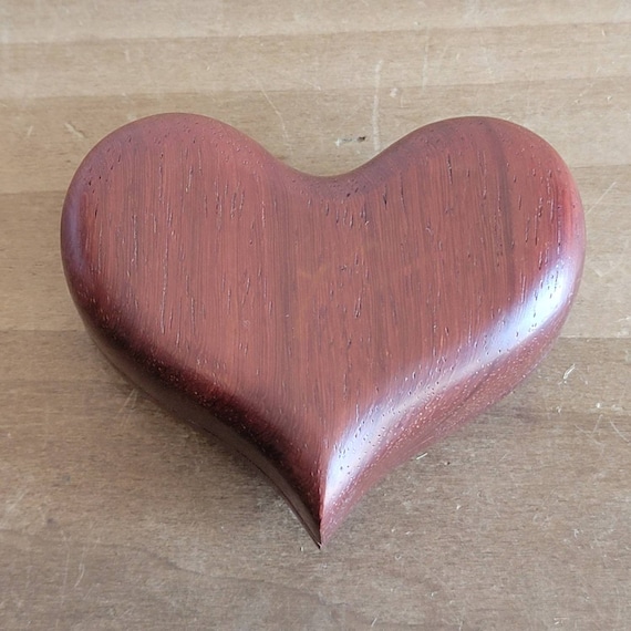 Vintage Wooden Heart Shaped Trinket Jewelry Box Va