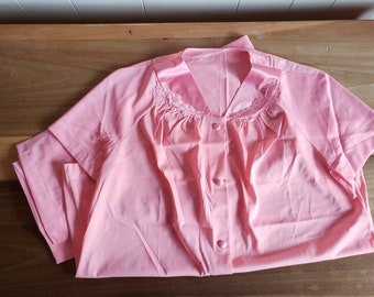 Vintage Vanity Fair Pink Pajama Set Size 32 Small Made in the USA Nylon Floral Applique