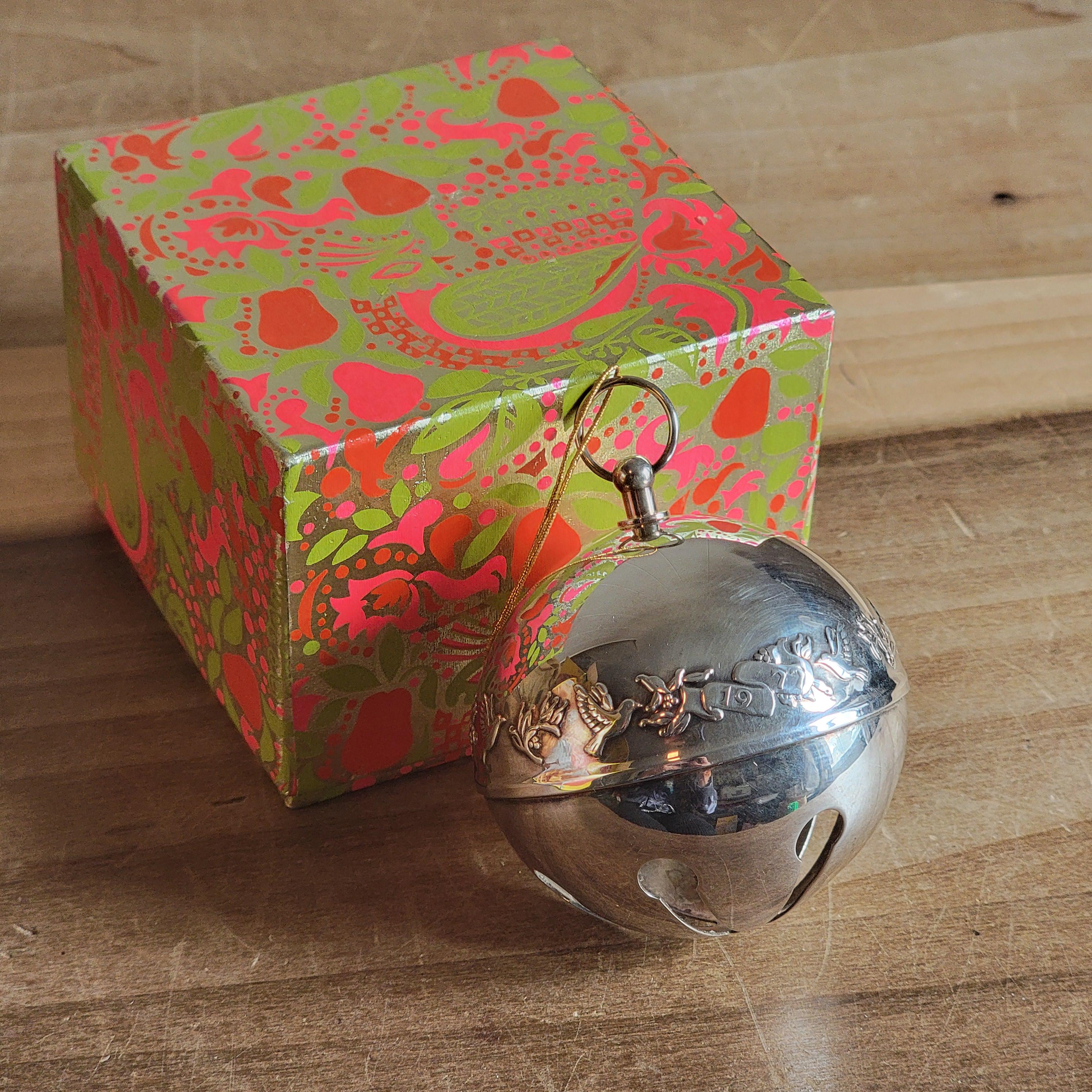 Vintage Wallace Silver Tone Metal Jingle Bell With Doves Christmas
