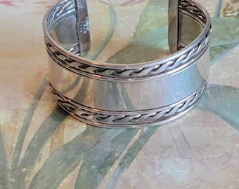 Vintage Sterling Silver Cuff Bracelet a Made in Mexico