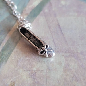 Vintage Sterling Silver Ballet Slipper Toe Shoe Pendant and Chain Necklace Ballerina