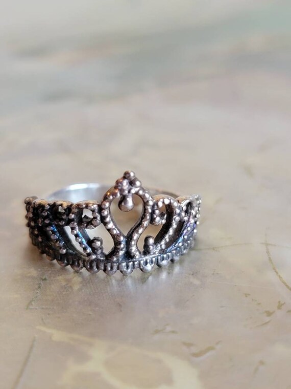 Vintage Sterling Silver Crown Tiara Ring Size 7 Qu