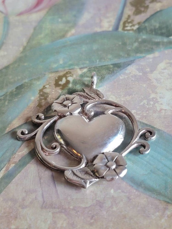 Vintage Jezlaine Sterling Heart with Flowers and … - image 4