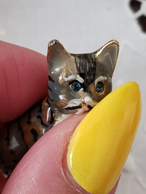 Vintage E. Pearl Cat Brooch Pin Enamel Signed Rhi… - image 10