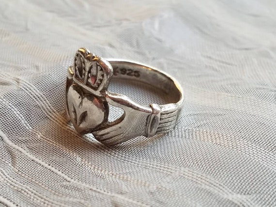 Vintage Hand Made Sterling Silver Claddagh Ring B… - image 7
