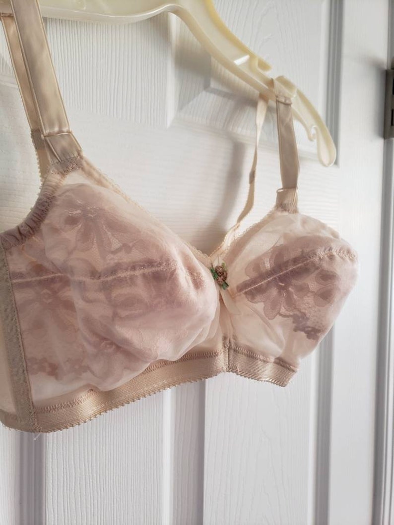 Vintage Goddess Beige Lace Bra Bra Brassiere Size 32 C Sheer Etsy