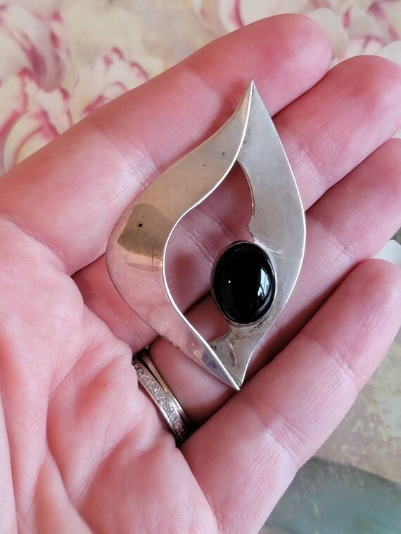 Vintage Signed S. Coates Sterling Silver and Onyx… - image 9