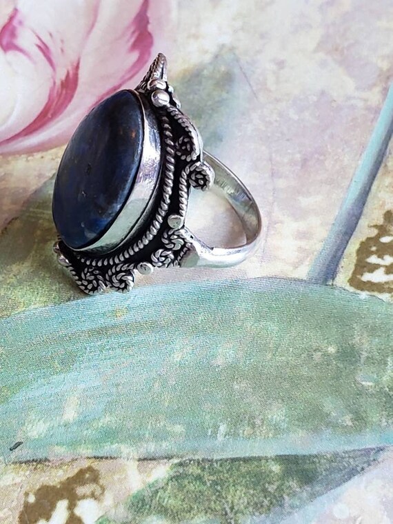 Vintage Sterling Silver and Blue Stone Bezel Ring… - image 3