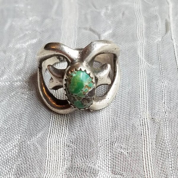 Vintage Hand Made Sterling Silver Native American South Western Turquoise Ring Oval 1960s
