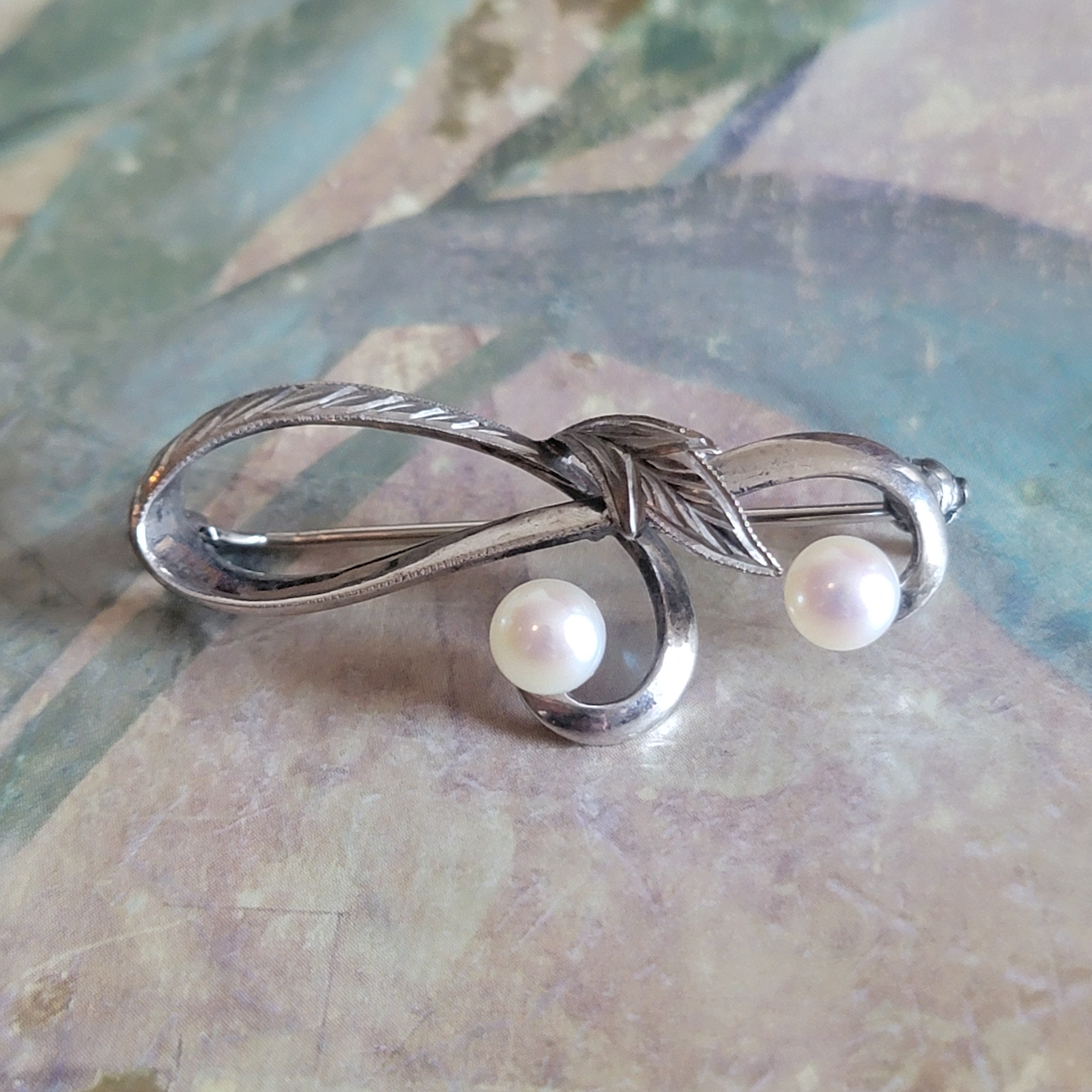 Mikimoto Brooch - Etsy