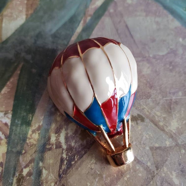 Vintage P.S. Co. Hot Air Balloon Brooch Pin Enamel Gold Tone Metal 2000