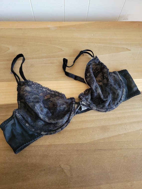 Vintage Frederick's of Hollywood Black Lace Bra Brassiere Under