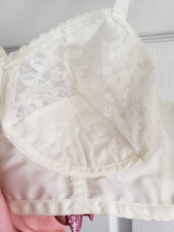 Vintage Symphonie Milano White Floral Lace Bra La… - image 9