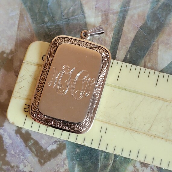 Vintage Monogramed MHW Script Initials Gold Tone … - image 9