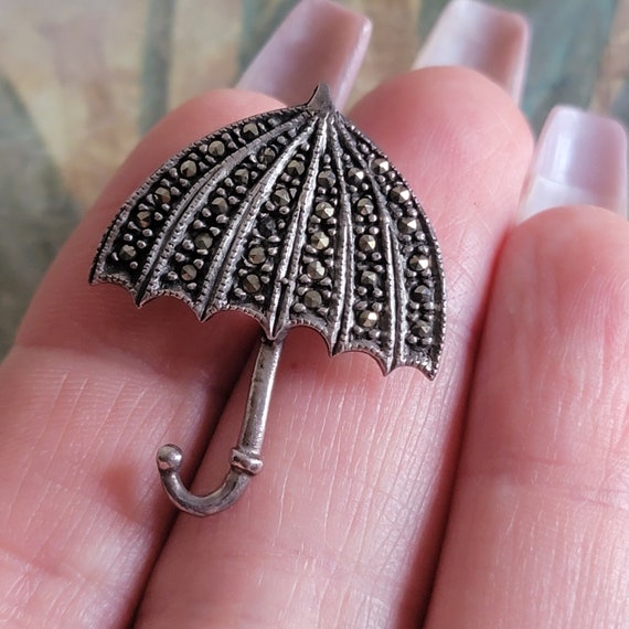 Vintage Sterling Silver Marcasite Umbrella Brooch… - image 9