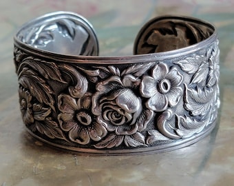 ヴィンテージ S Kirk & Son  シルバー ワイド バングル ヴィンテージ S Kirk & Son シルバー ワイド バングル ヴィンテージ