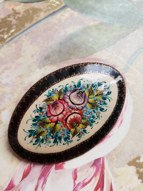 SALE Vintage Hand Painted Russian Pin or Brooch F… - image 2