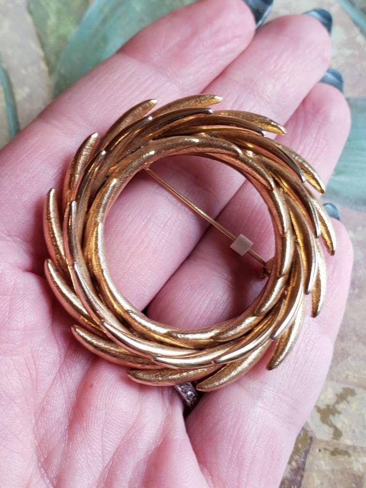 Vintage Lot of 2 Signed JJ Gold Tone Metal Brooches Pins Etsy Nederland