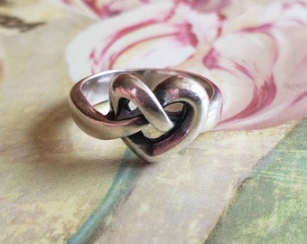 Vintage James Avery Sterling Silver Celtic Keltic Knot Heart Ring 1990s 925 Women Irish Size 6 Promise Ring Valentine's Day