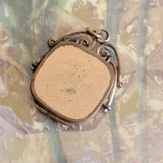 Vintage Gold Filled Floral Locket Pendant As Is - image 6