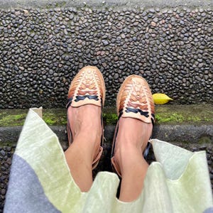 HandgewebteLederHuaracheSandalen,MexikanischeHandwerksSchuhe,MehrfarbigeHandgemachteFlatsfürMänner&Frauen