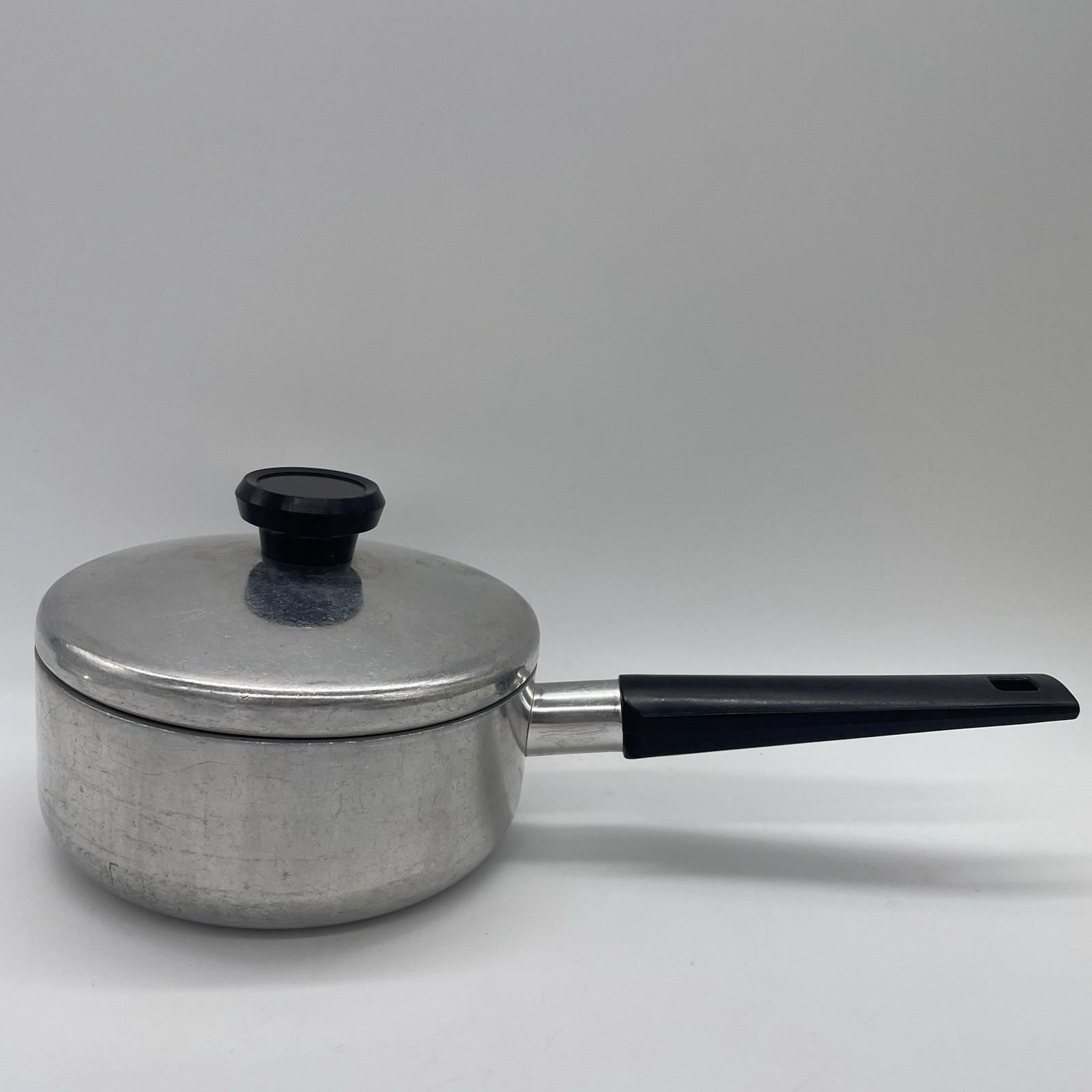リンカーンWear - Ever Sauce Pan、8 1 / 2 Quart - - 1各。 リンカーンWear - Ever Sauce Pan、8 1 ⁄ 2 Quart - - 1各。