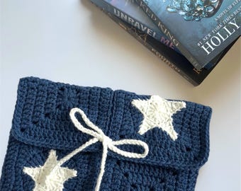Coraline Book Sleeve - Starry Blue Crochet Book Protector
