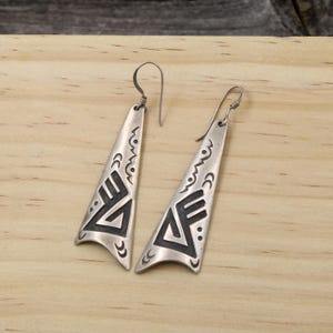 Signed Southwest 'Akee' Sterling Overlay & Patina Triangular Dangle Earrings