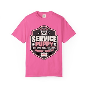 Charge 1 von 6 | T-Shirt mit Servicehund-Motiv: Blau, Rosa und Lila Neon Pink